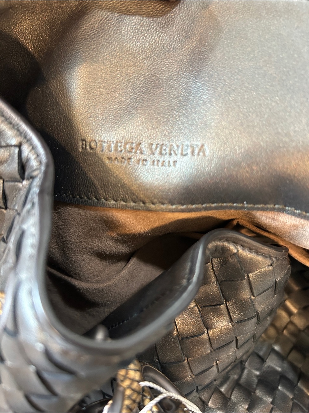 Bottega Veneta Black Woven Leather Hobo Bag 15x13- Authenticated- Make an Offer! - Picture 11 of 12